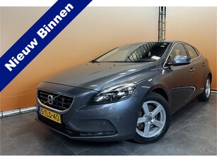 Volvo V40 1.6 T3 Momentum 1e eigenaar, uniek lage Km.