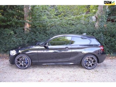 BMW 1-serie 116i M-sport/org NL/NAP/leer/navi