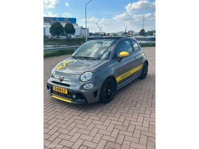 Fiat 500C 1.4 T-Jet Abarth 595 Pista cabrio