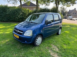 Opel Agila 1.0-12v Essentia