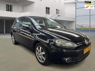 Volkswagen Golf 1.2 TSI Trend Edition BlueMotion/AUTO RIJDT EN SCHAKELT GOED /