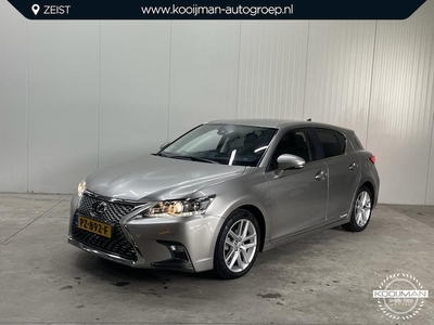 Lexus CT Benzine