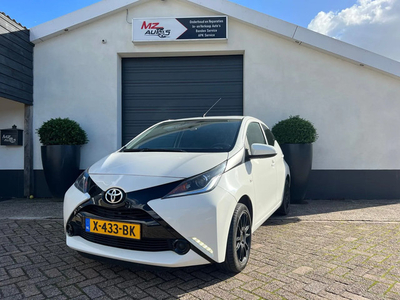 Toyota Aygo 1.0 VVT-i x-play