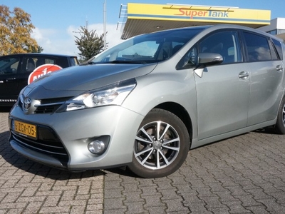 Toyota Verso 1.8 CAMERA BLUETOOTH PANORAMADAK TREKHAAK CRUISECONTROL