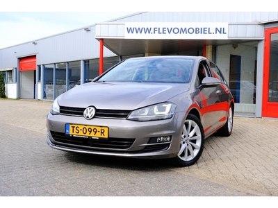 Volkswagen Golf Benzine