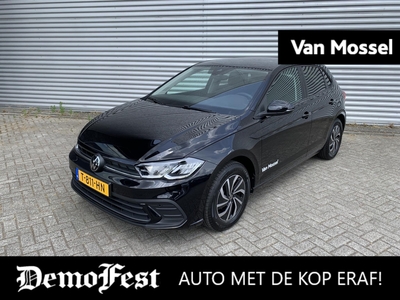 VOLKSWAGEN POLO 1.0 TSI Life Business 95 PK | Navigatie | Stoelverwarming | Achteruitrijcamera | AdaptiveCruise control | App Connect | Parkeersensoren | Climate Control