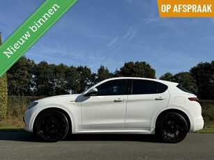 Alfa Romeo Stelvio 2.0t Q4 Veloce 280pk, 64dkm, 21inch!!