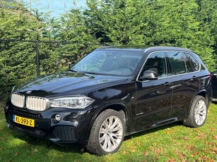 BMW X5 xDrive40d High Executive / Pano / Head Up (bj 2016)