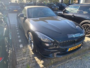 BMW Z4 sDrive30i High Executive Sportline 19 Inch /