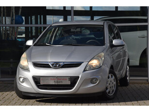 Hyundai I20 1.4i DynamicVersion Airco Nav. Elek. Ramen 1e Eigenaar