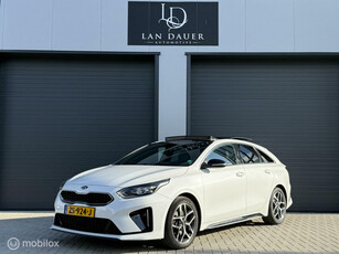 Kia ProCeed 1.4 T-GDI GT-Line / Schuifdak / 2019 / Camera