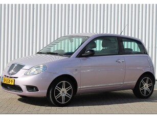 Lancia Ypsilon BWJ 2010 1.2 90PK Elle NWE APK