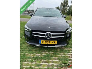 Mercedes B-klasse 180 Premium Plus