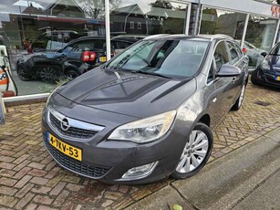 Opel Astra Sports Tourer 1.4 Turbo Sport,goed onderhouden auto,trekhaak