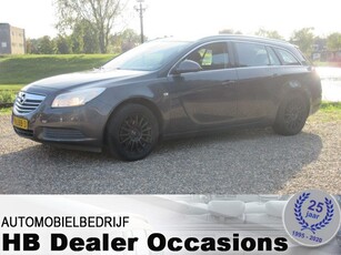 Opel Insignia Sports Tourer 1.6 Edition - Airco - Navigatie