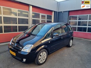 Opel Meriva 1.8-16V Cosmo met Trekhaak