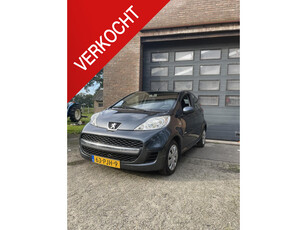 Peugeot 107 1.0-12V Millesim 200 5Drs/Airco/Centrale vergrendeling