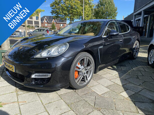 Porsche Panamera 4.8 Turbo