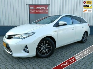 Toyota Auris Touring Sports 1.8 Hybrid Lease