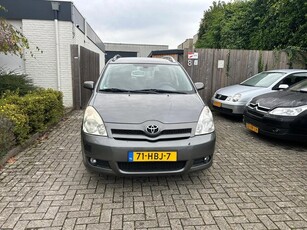 Toyota Corolla Verso 1.8 VVT-i Terra 7p. (bj 2005)