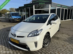 Toyota Prius 1.8 Plug-in Dynamic Business