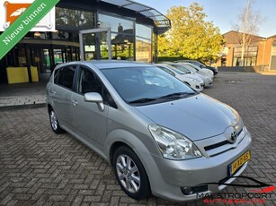 Toyota Verso 1.8 VVT-i Dynamic