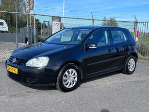 Volkswagen Golf 1.6 Trendline