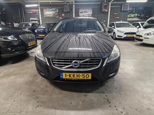 Volvo V60 1.6 D2 Momentum