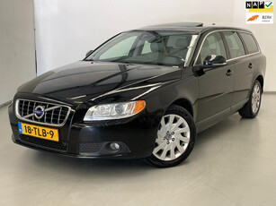 Volvo V70 1.6 T4 Limited Edition / Schuifdak / NL-auto / Leder / Memory