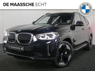 BMW IX3 High Executive 80 kWh / Trekhaak / Sportstoelen / Adaptieve LED / Parking Assistant Plus / Comfort Access / Adaptief onderstel / Gesture Control