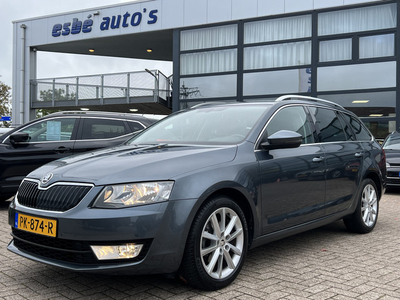 Škoda Octavia Combi 1.4 TSI 150 pk Automaat Dsg Style Navigatie Trekhaak 17 Inch Velgen DAB Extra Getint Glas Clima + Cruise Control Stoelverwarming Chroom Rails