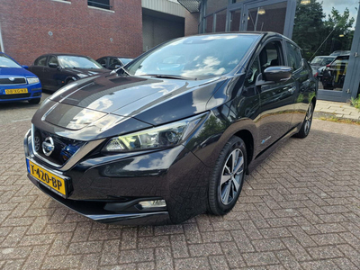 Nissan LEAF 40 kWh T