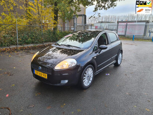 Fiat Grande Punto 1.4-16V Emotion