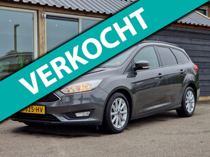 Ford Focus Wagon 1.0 Trend (Automaat / Trekhaak / Stoelverwarming / Stuurverwarming / Parkeersensoren / Voorruitverwarming)