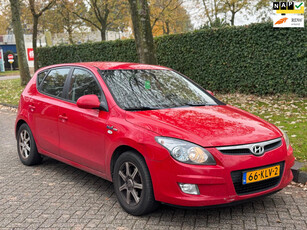 Hyundai I30 1.4i Blue Dynamic Business Airco | Inruilkoopje!