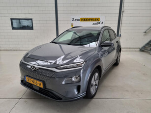 Hyundai Kona EV Premium 64 kWh Ecc | Schuifdak | lmv |Keyless | Head up