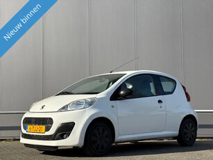 Peugeot 107 1.0 - airco - radio/cd - nap!