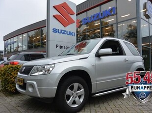 Suzuki Grand Vitara 1.6 Exclusive 3-deurs 4x4 L.m.velgen / Trekhaak