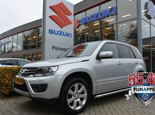 Suzuki Grand Vitara 2.4 Exclusive AUTOMAAT 5-deurs 4x4 Airco / Trekhaak l.m.velgen