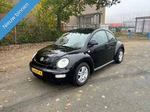 Volkswagen New Beetle 2.0 Highline LEUKE AUTO ZO INGERUILD DUS ZO WEG PRIJSJE