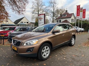 Volvo XC 60 2.4D AWD 4X4 / NAVI AFN. TREKHAAK CRUISE CTR. AIRCO-ECC