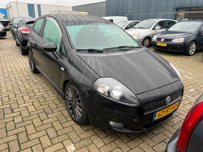 Fiat Grande Punto 1.4-16V Sport nieuwe apk Airco