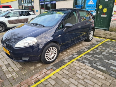 FIAT PUNTO Grande 1.2 Actual