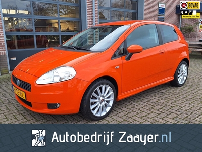 FIAT PUNTO Grande 1.4-16V Sport