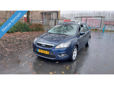 Ford Focus Wagon 1.6 Comfort NETTE AUTO RIJD EN SCHAKELT GOED