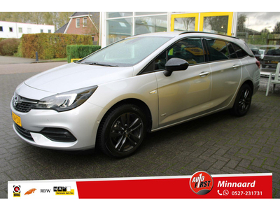 Opel Astra Sports Tourer 1.2 Design & Tech