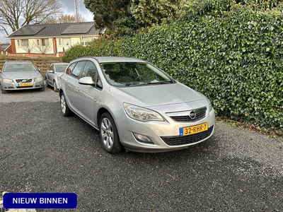 Opel Astra Sports Tourer 1.4 Edition | Airco | Cruise Control | LMV | Elekt. Ramen | APK tot 08-06-2024!