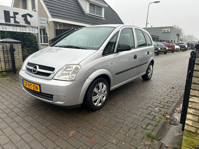 Opel Meriva 1.6-16V Essentia