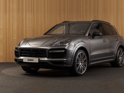 Porsche Cayenne 4.0 Turbo S E-Hybrid BURMESTER-PANO-22