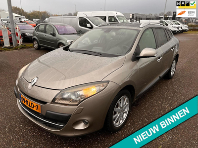 Renault Mégane Estate 2.0 Privilége Automaat 140pk Leder Xenon Navi Etc